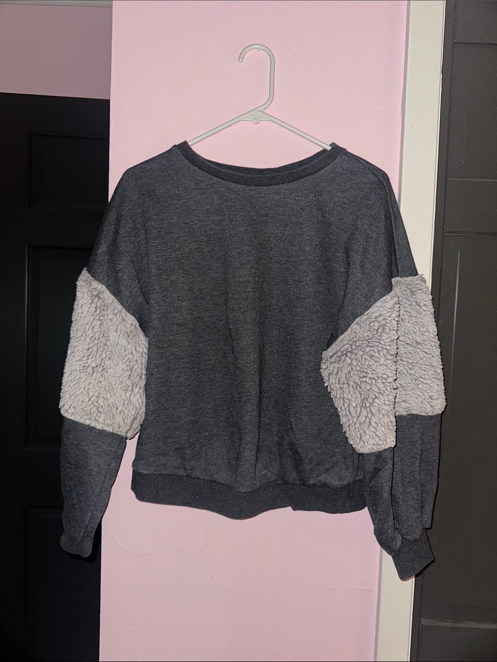 Lush Charcoal Gray Crewneck Sweater with Light Gray Sherpa Panels